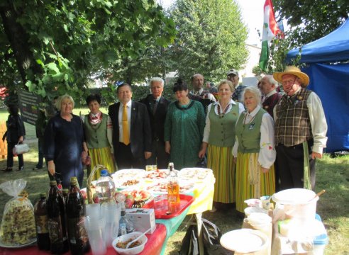 12-09-2015 На празднике Дня города Черняховск